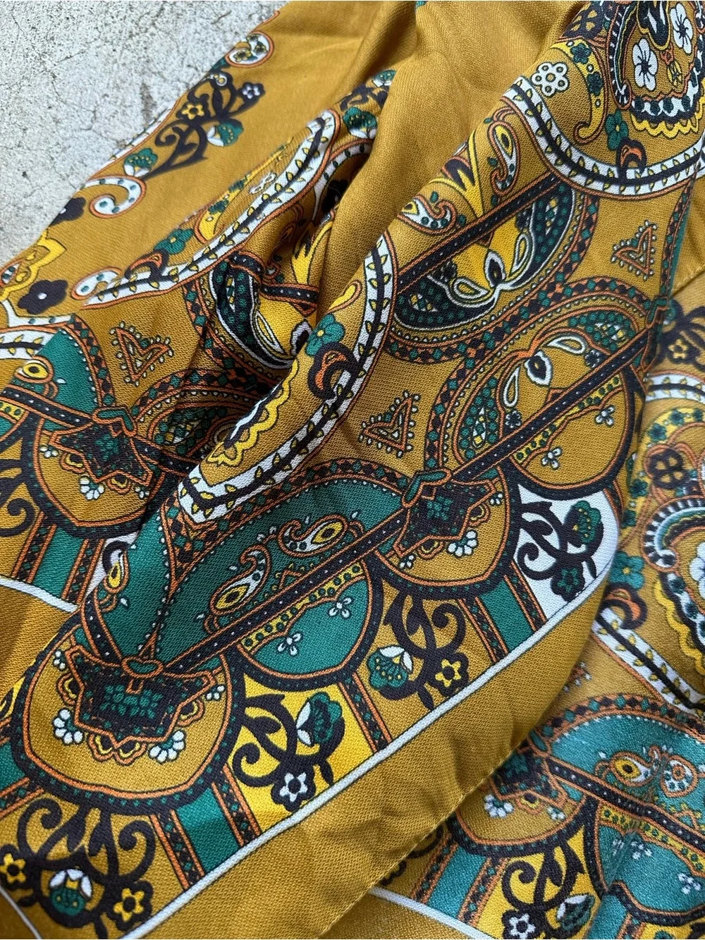 VTG Asgoldas Brown Paisley Print Silk Scarf